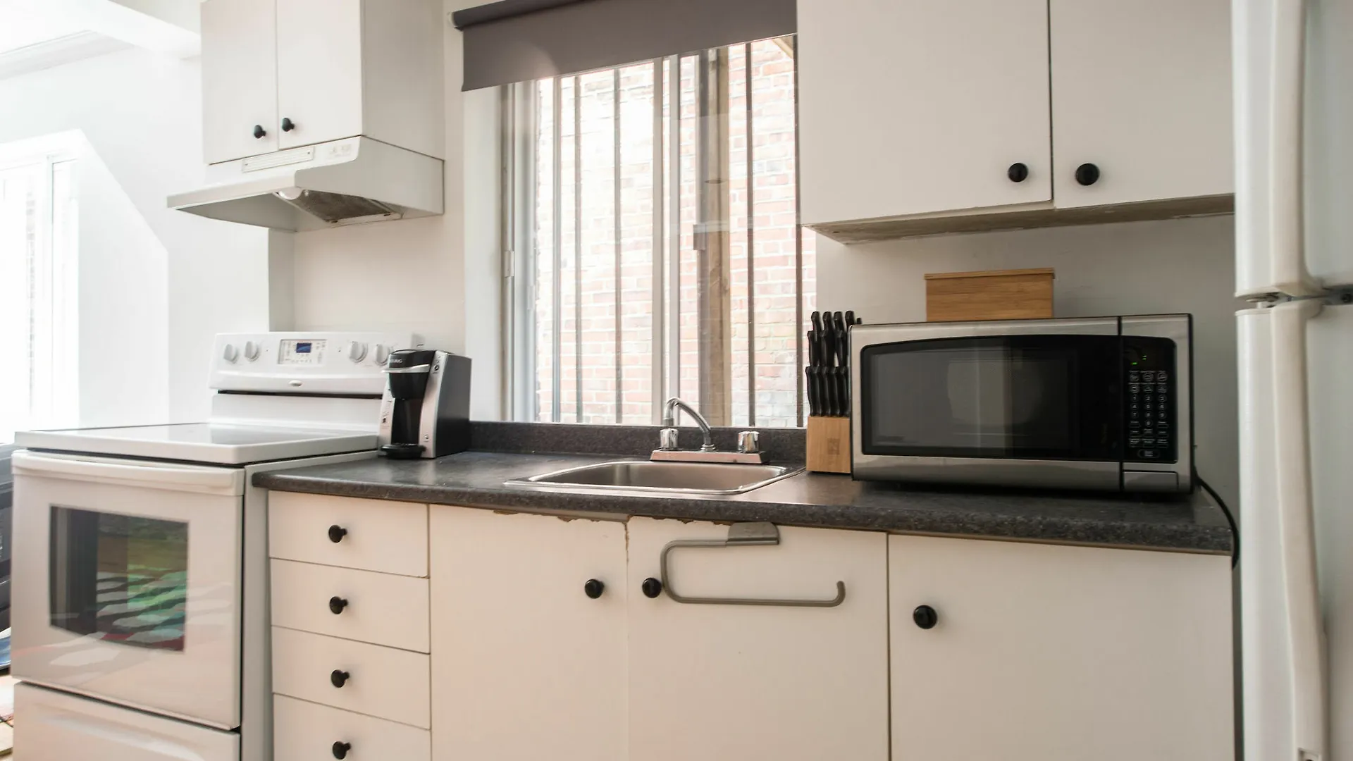 Classic 2Br In Milton Park By Sonder Montréal 0*,  Canada